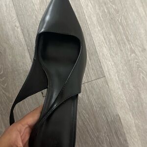 H&M Black Pointed Slingback Flats